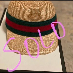 Authentic 💯 Gucci design Beige Straw Hat